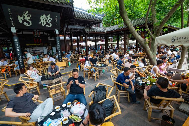 武汉养生美食与茶馆文化：探索健康生活的独特魅力