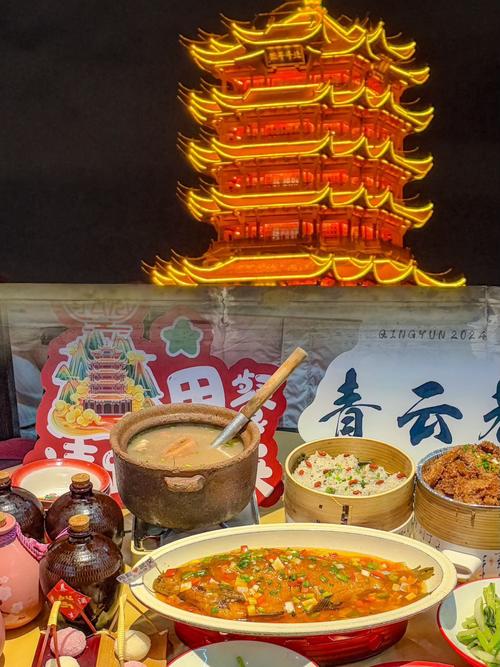 武汉休闲环境丰富多彩，游玩、美食与文化体验各具特色